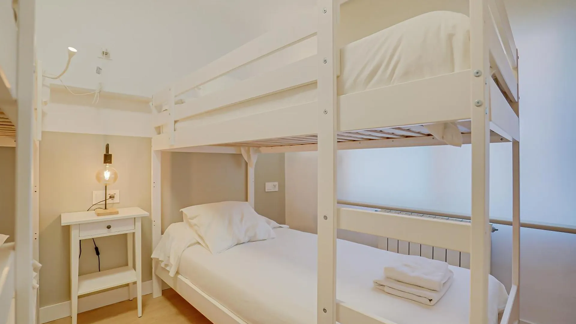 Hostal Y Apartamento Moli De Mar Lloret de Mar Spagna
