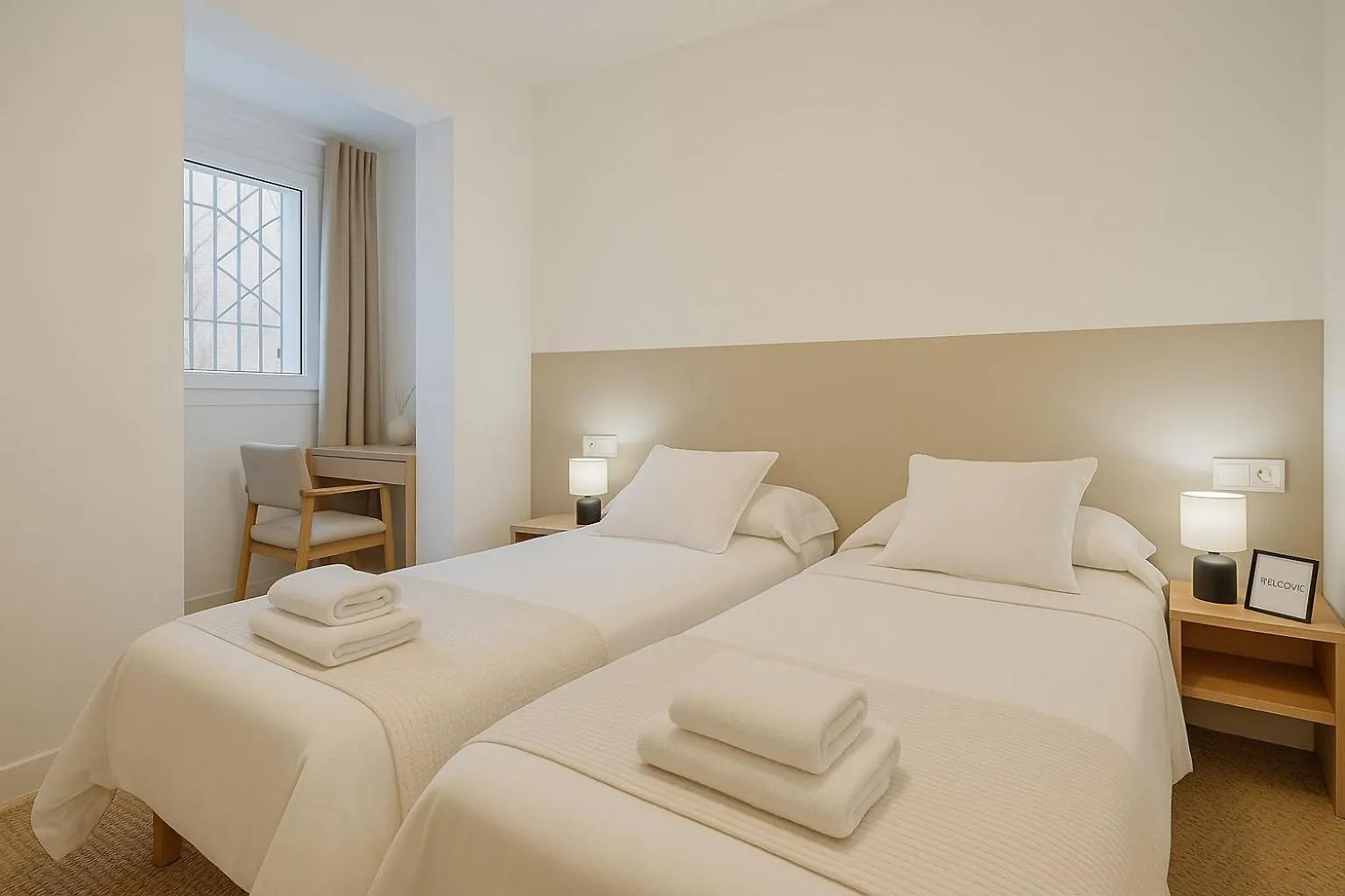 Affittacamere Hostal Y Apartamento Moli De Mar Lloret de Mar