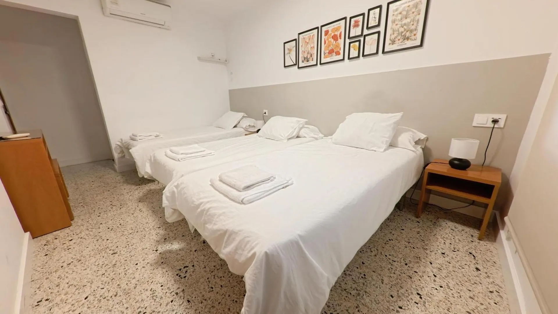 Guest house Hostal Apartamento Moli De Mar Lloret De Mar