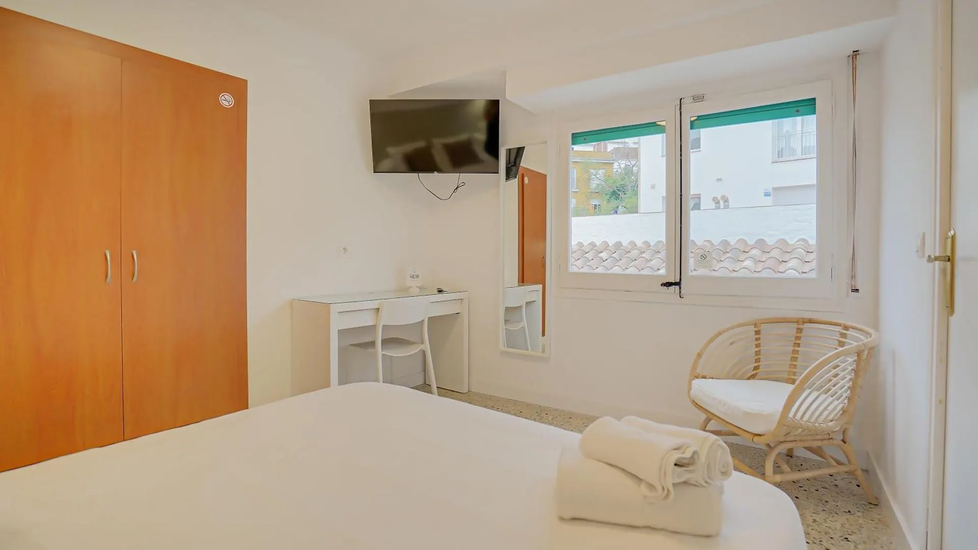 ** Guest house Hostal Apartamento Moli De Mar Lloret De Mar Spain